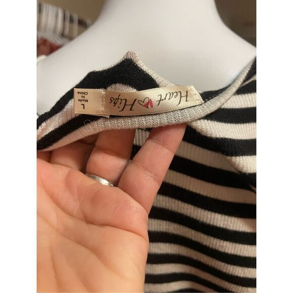 Womens Maxi Back and White Striped Dress SZ L Heart and Hips - Picture 3 of 3